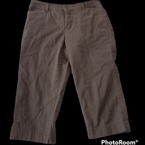 Euc St John's bay Capri pants